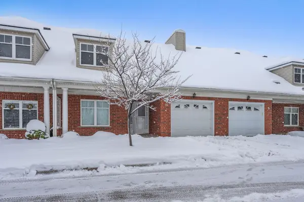 2705 KINGSWAY DR #10, Kitchener, ON N2C 2T2