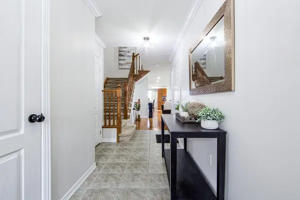 7 Southside PL #27, Hamilton, ON L9C 7W6