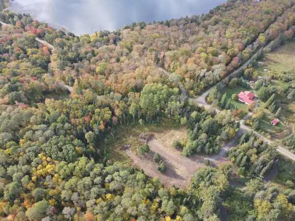 938 Bartlett Lake RD, Mcmurrich/monteith, ON P0A 1Y0