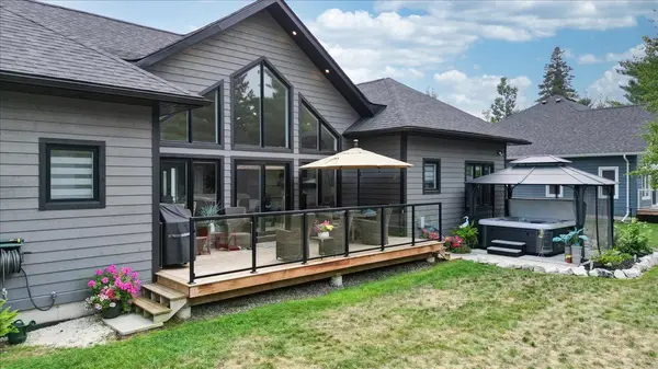 9 Bancroft Ridge DR, Bancroft, ON K0L 1C0