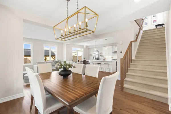 272 Meynell RD, Stittsville - Munster - Richmond, ON K0A 2Z0