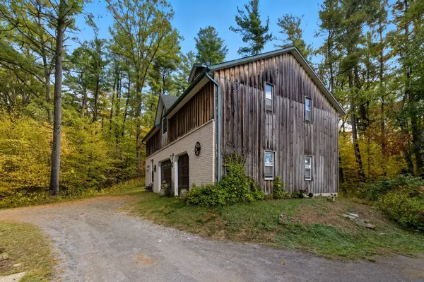 151 Carman RD, Brighton, ON K0K 1H0