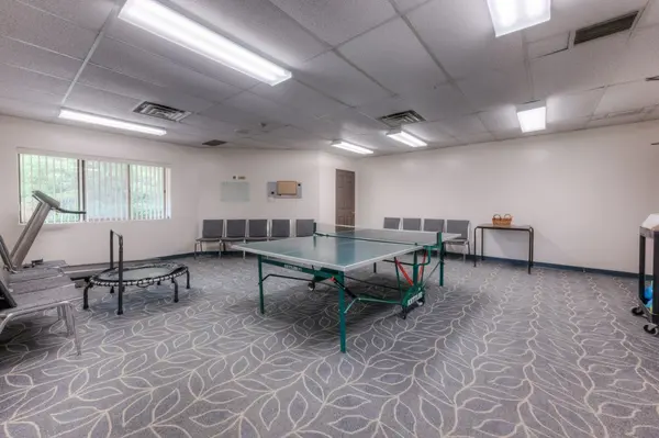 265 Westcourt PL #PH9, Waterloo, ON N2L 6E4