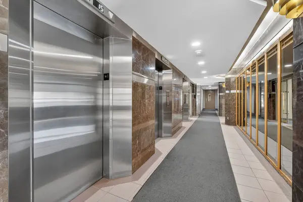 2760 CAROUSEL CRES #1204, Blossom Park - Airport And Area, ON K1T 2N4