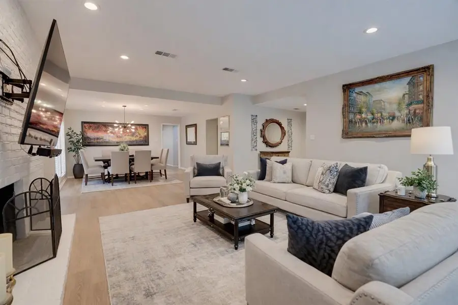 54 Legend Road, Benbrook, TX 76132