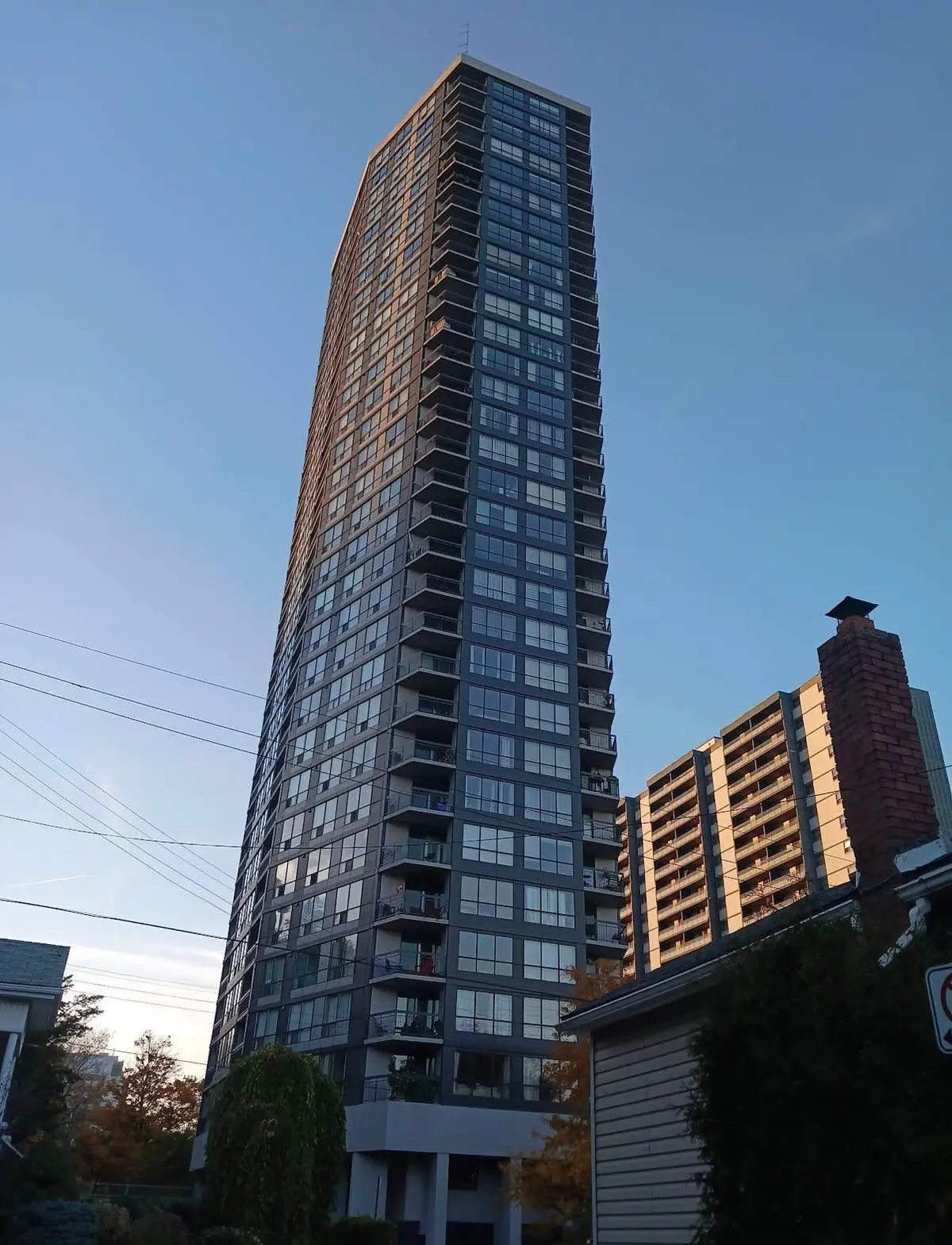 150 Charlton AVE #1205, Hamilton, ON L8N 3X3