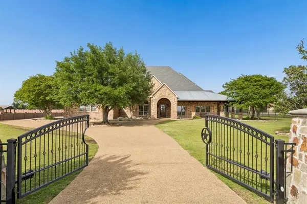 271 Dennis Bailey Lane, Heath, TX 75032