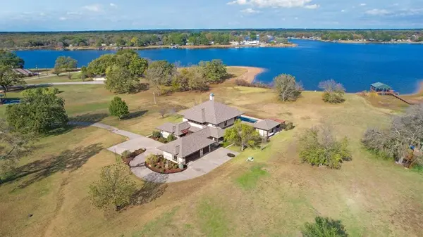 7320 S Shore, Bonham, TX 75418
