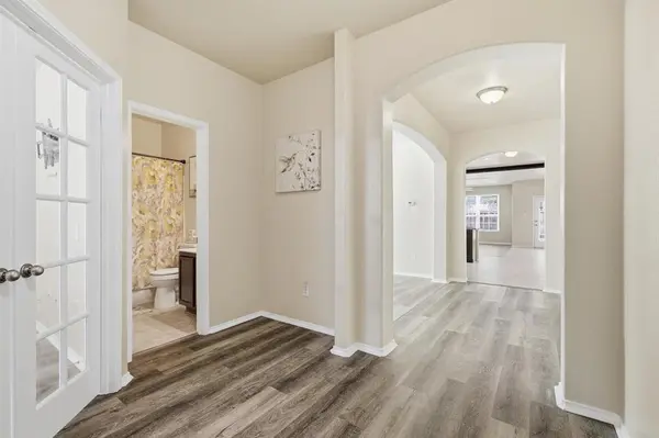 921 John Kennedy Drive, Saginaw, TX 76179