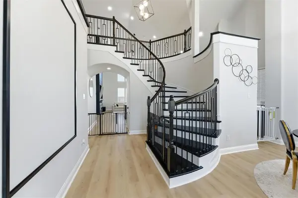 6941 Lilac Drive, Venus, TX 76084