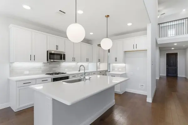 3804 Bluestem Boulevard, Denton, TX 76226