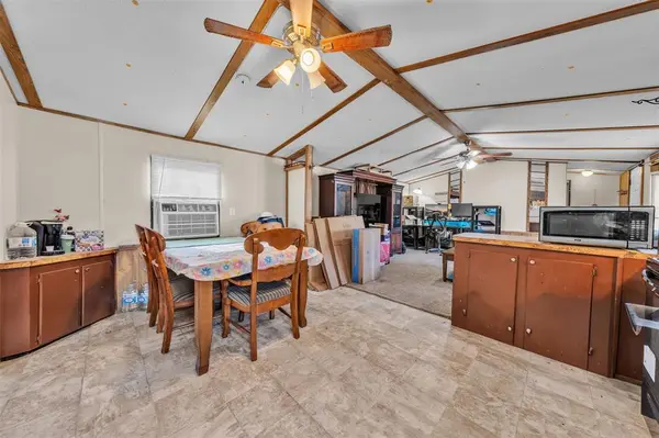 2811 Old Mineral Wells Highway, Weatherford, TX 76088