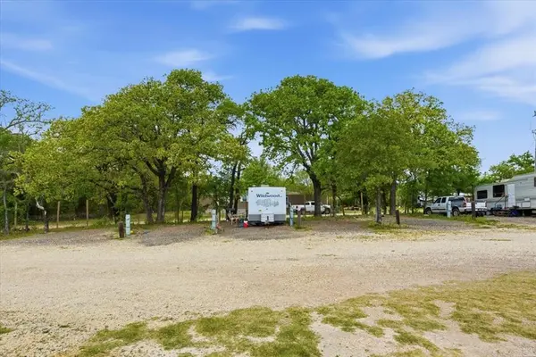 431 Hcr 2105 Loop N, Whitney, TX 76692