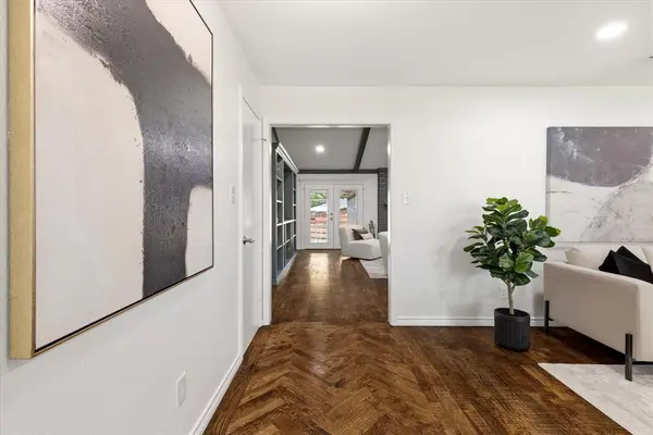 4837 Ashbrook Road, Dallas, TX 75227