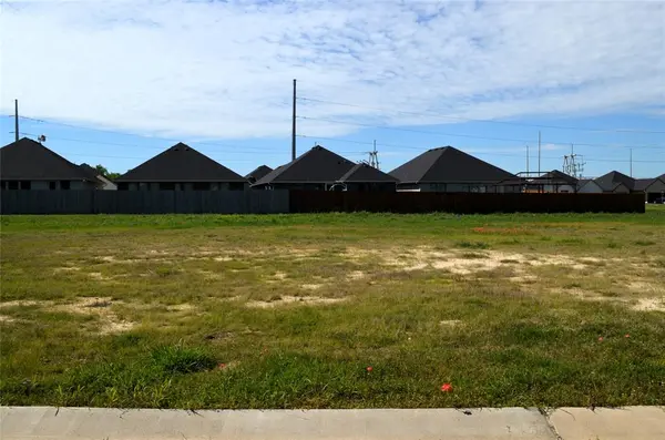 311 Preston Road, Mabank, TX 75147