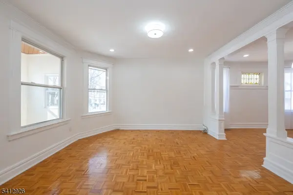 24 Llewellyn Ave #Loft, Bloomfield Twp., NJ 07003