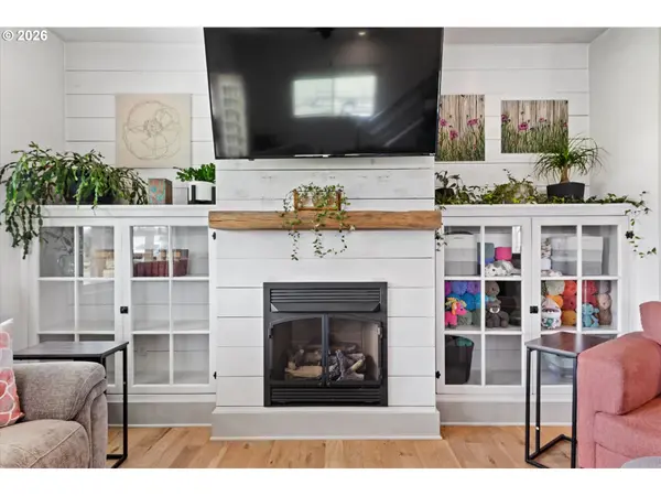 205 RIVERSIDE AVE, Wallowa, OR 97885