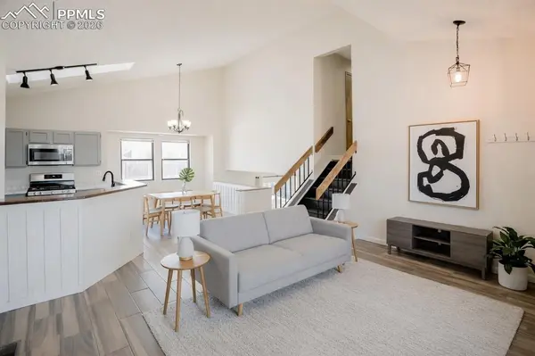 925 Tammany DR, Colorado Springs, CO 80916