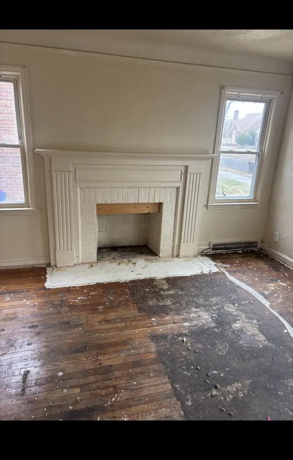 18937 Lindsay ST, Detroit City, MI 48235