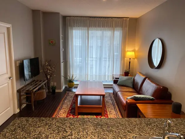 35 Hayden ST #1408, Toronto C08, ON M4Y 2P2