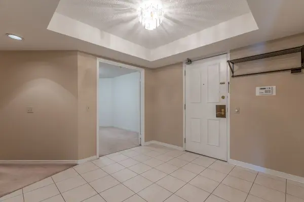 25 George ST #302, Toronto C08, ON M5A 4L8