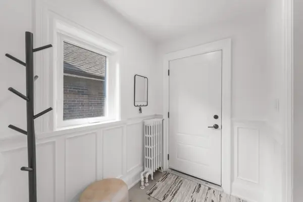 243 Northcliffe BLVD, Toronto C03, ON M6E 3K8