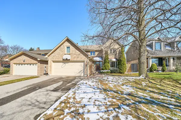 3 Hialeah CRES, Whitby, ON L1N 6P9