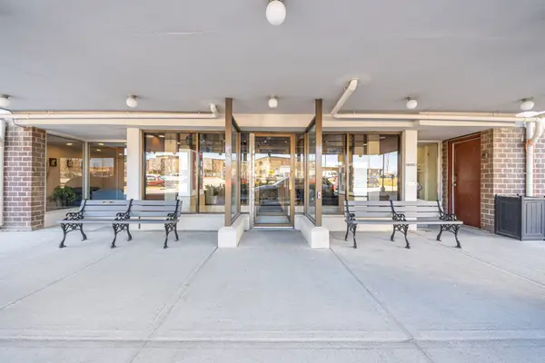 44 Falby CT #1508, Ajax, ON L1S 3L1