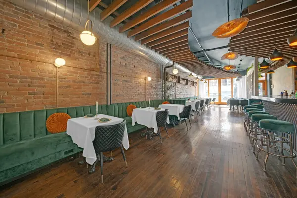 162 Danforth AVE, Toronto E01, ON M4K 1N2