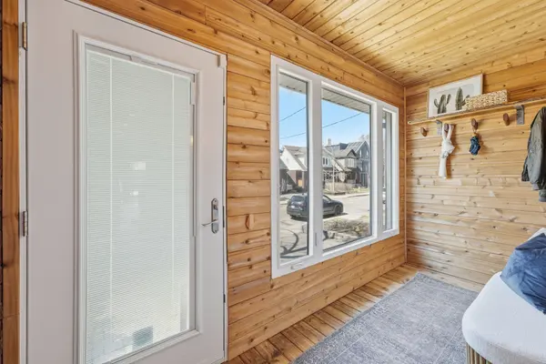 45 Hiltz AVE, Toronto E01, ON M4L 2N6