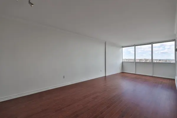 66 Falby CT #602, Ajax, ON L1S 3L2