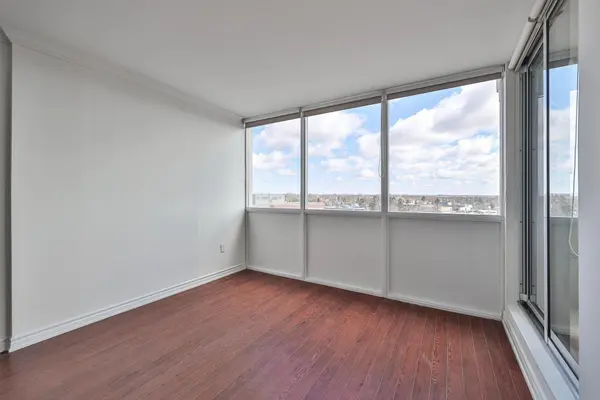 66 Falby CT #602, Ajax, ON L1S 3L2