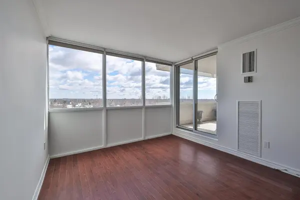 66 Falby CT #602, Ajax, ON L1S 3L2