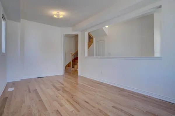 2763 Peter Matthews DR, Pickering, ON L1X 0M3