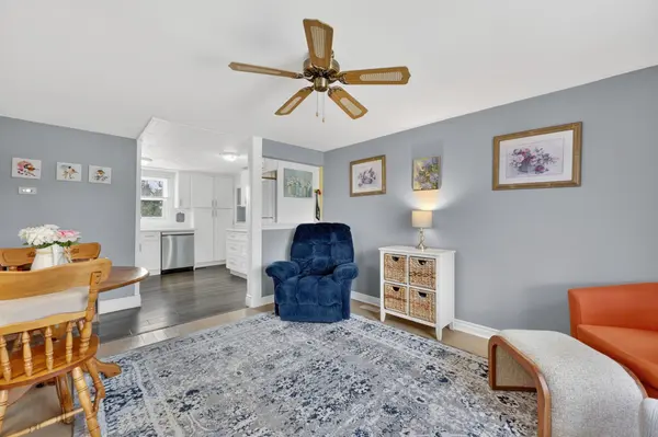 27 Alexander RD, Orillia, ON L3V 5L9