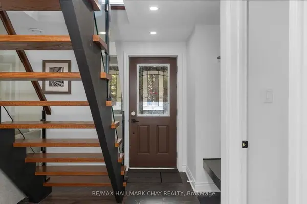 1 Iroquois RDG, Oro-medonte, ON L0K 1E0