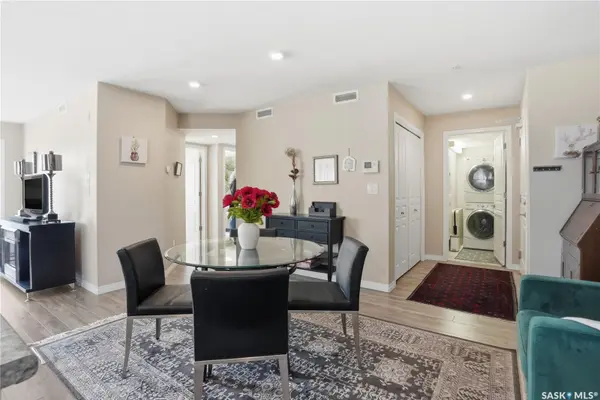 102 Willis CRESCENT #1105, Saskatoon, SK S7T 0N3