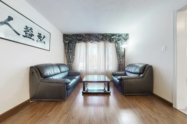 73 Hullrick DR, Toronto W10, ON M9W 6W6