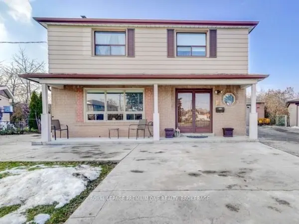 6 Monaco CT, Toronto W05, ON M3N 1R8