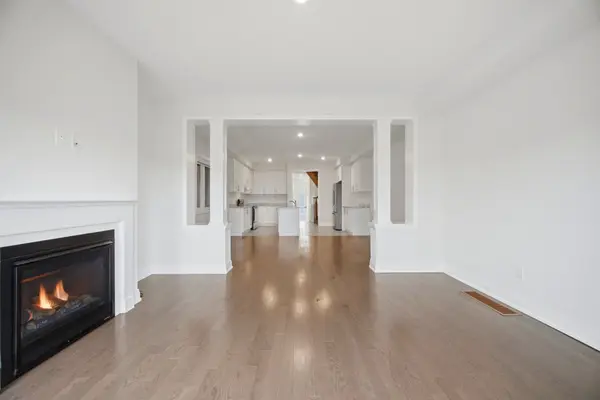 13 Dalbeattie DR N, Brampton, ON L6Y 6H7