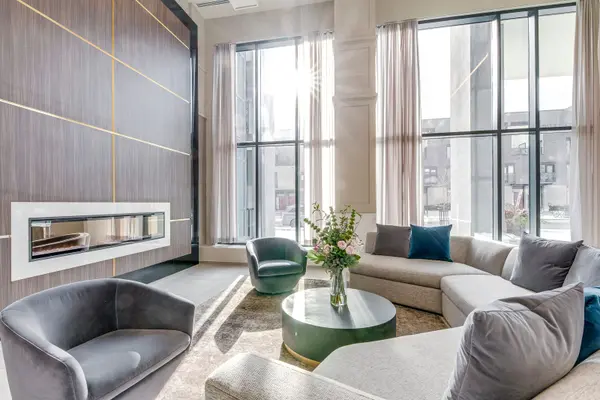 4085 Parkside Village DR #1502, Mississauga, ON L5B 0K8