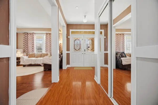 28 Latania BLVD, Brampton, ON L6P 1S9