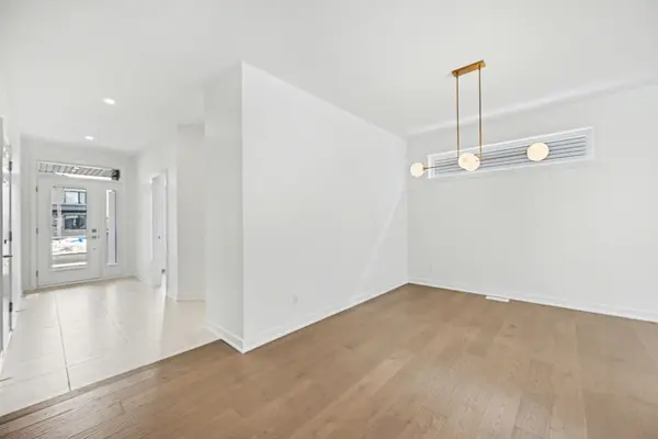 935 Cologne ST, Russell, ON K0A 1W0