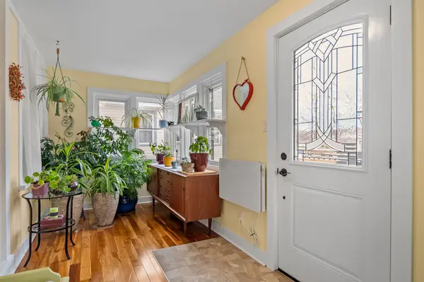 7 Scott ST, Kingston, ON K7L 1L3