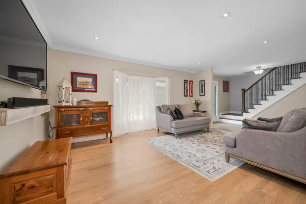 21 Pattermead CRES, Hunt Club - Windsor Park Village And Area, ON K1V 0A1