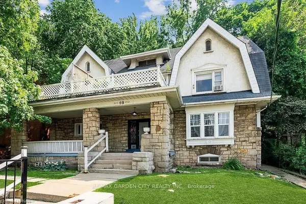 68 Arkledun AVE, Hamilton, ON L8N 2H8