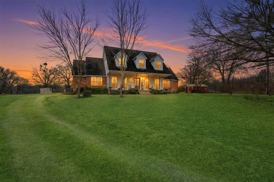 2411 Fm 1564 W, Caddo Mills, TX 75135