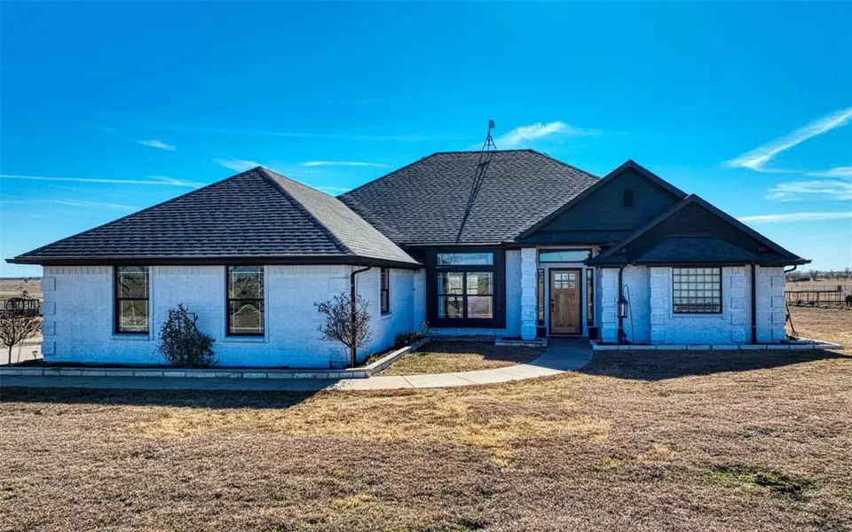 1010 Fm 85, Ennis, TX 75119