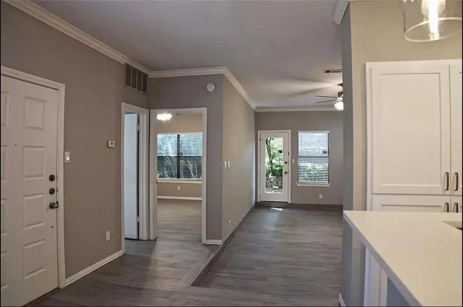 7340 Skillman Street #101, Dallas, TX 75231