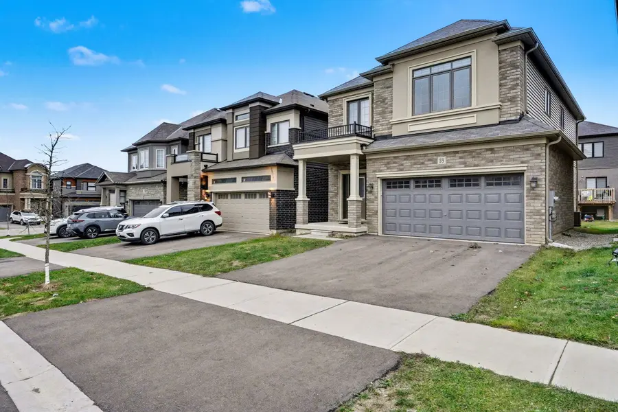 18 Jenner DR, Brant, ON N3L 0L2